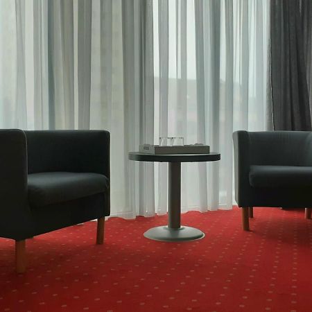 Hotel Corona Drobeta Turnu Severin Luaran gambar