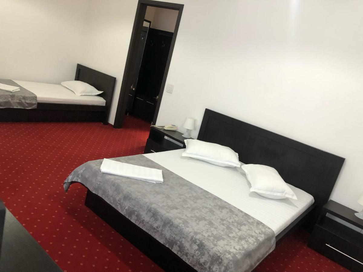 Hotel Corona Drobeta Turnu Severin Luaran gambar