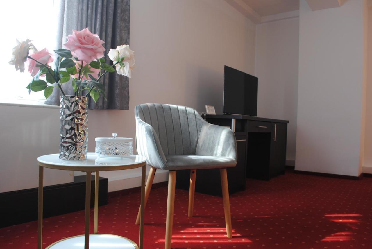 Hotel Corona Drobeta Turnu Severin Luaran gambar