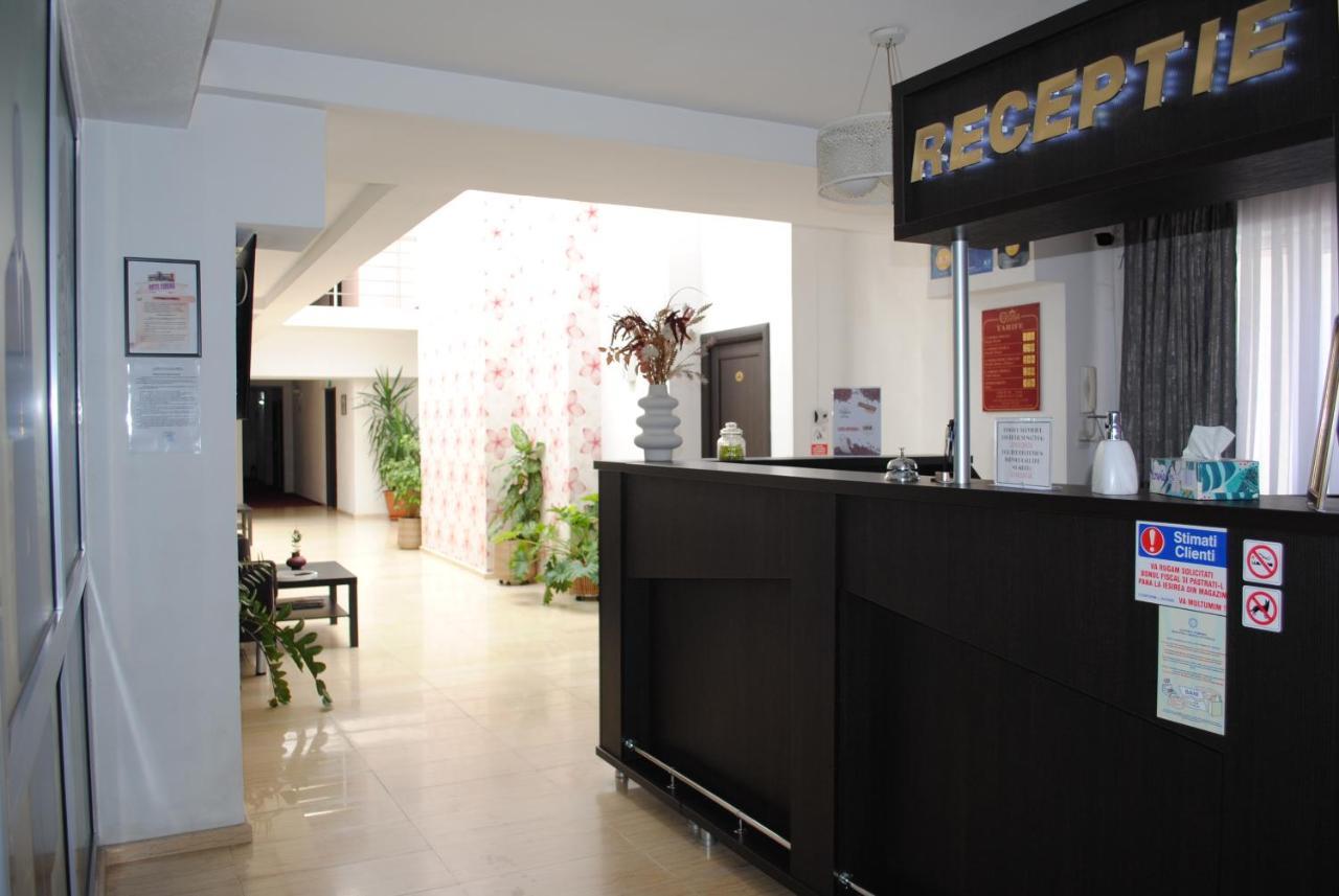 Hotel Corona Drobeta Turnu Severin Luaran gambar
