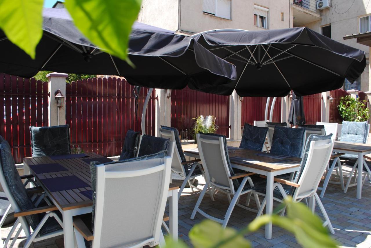 Hotel Corona Drobeta Turnu Severin Luaran gambar
