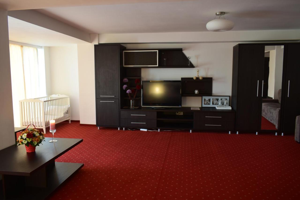 Hotel Corona Drobeta Turnu Severin Luaran gambar